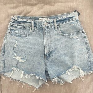 Abercrombie & Fitch Blue Jean Shorts Distressed Vintage Style Mom High Rise